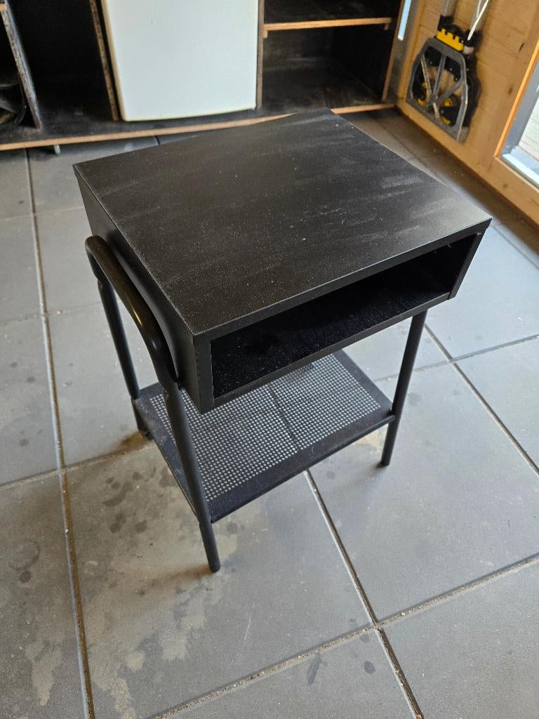 nachtkasje of bijzettafeltje, Ophalen, Zo goed als nieuw, Minder dan 45 cm, Minder dan 55 cm