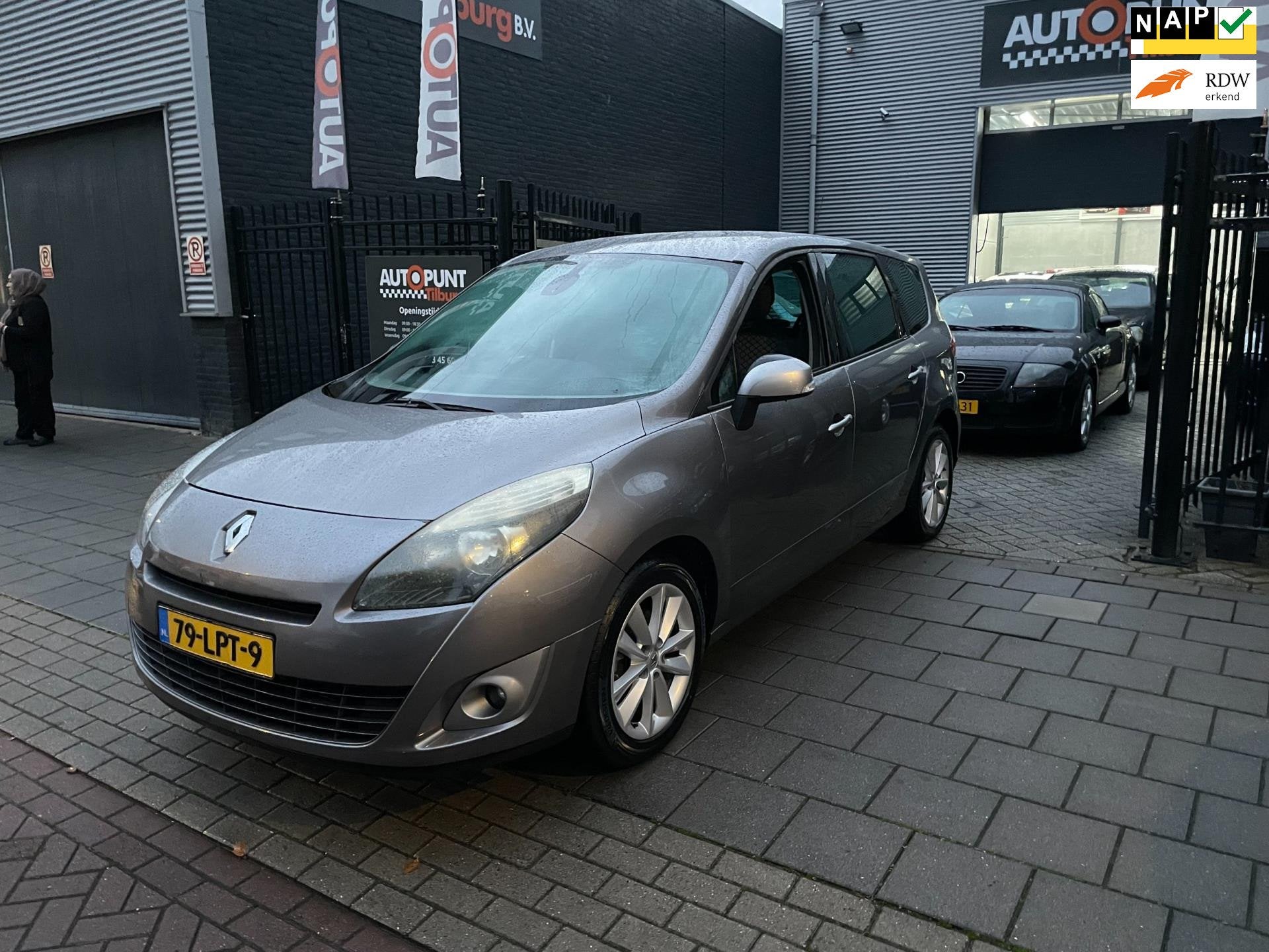 Renault Grand Scénic 1.4 TCe Celsium Trekhaak Airco NAP APK, Voorwielaandrijving, Gebruikt, 4 cilinders, Handgeschakeld