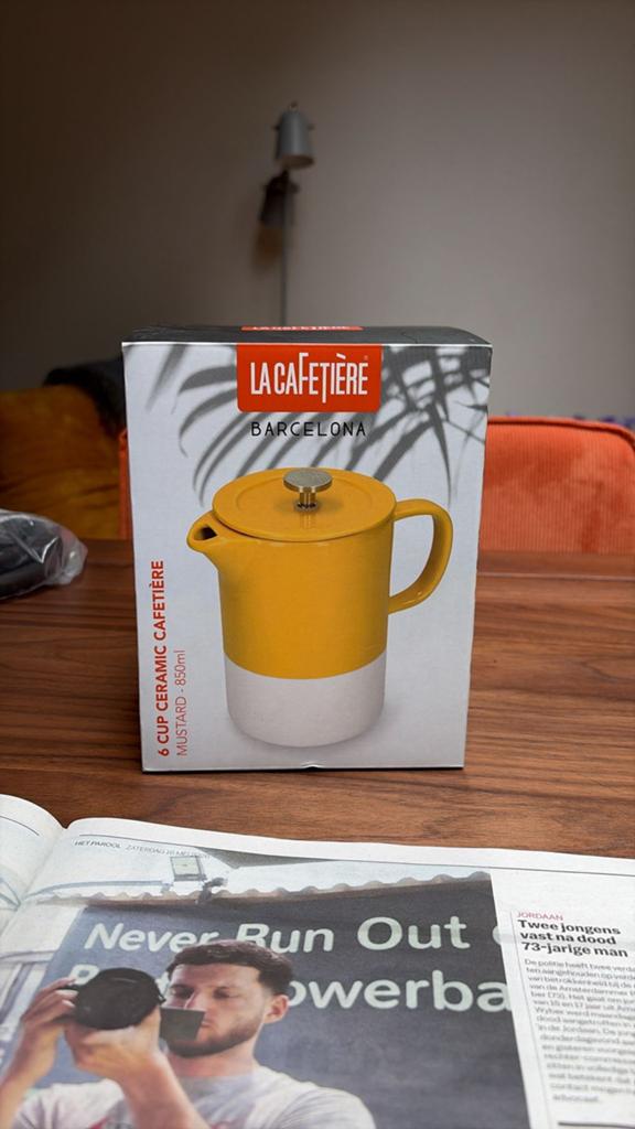 Nieuw: Le Cafetière Barcelona Cafetière - Mosterdgeel, Theepot/fluitketel, Geel, Nieuw, Ophalen of Verzenden