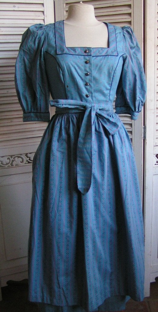 vintage dirndl jurk en schort maat 36 nr CC 270 ger was, Kleding | Dames, Carnaval, Verzenden, Kleding, Maat 36 (S)