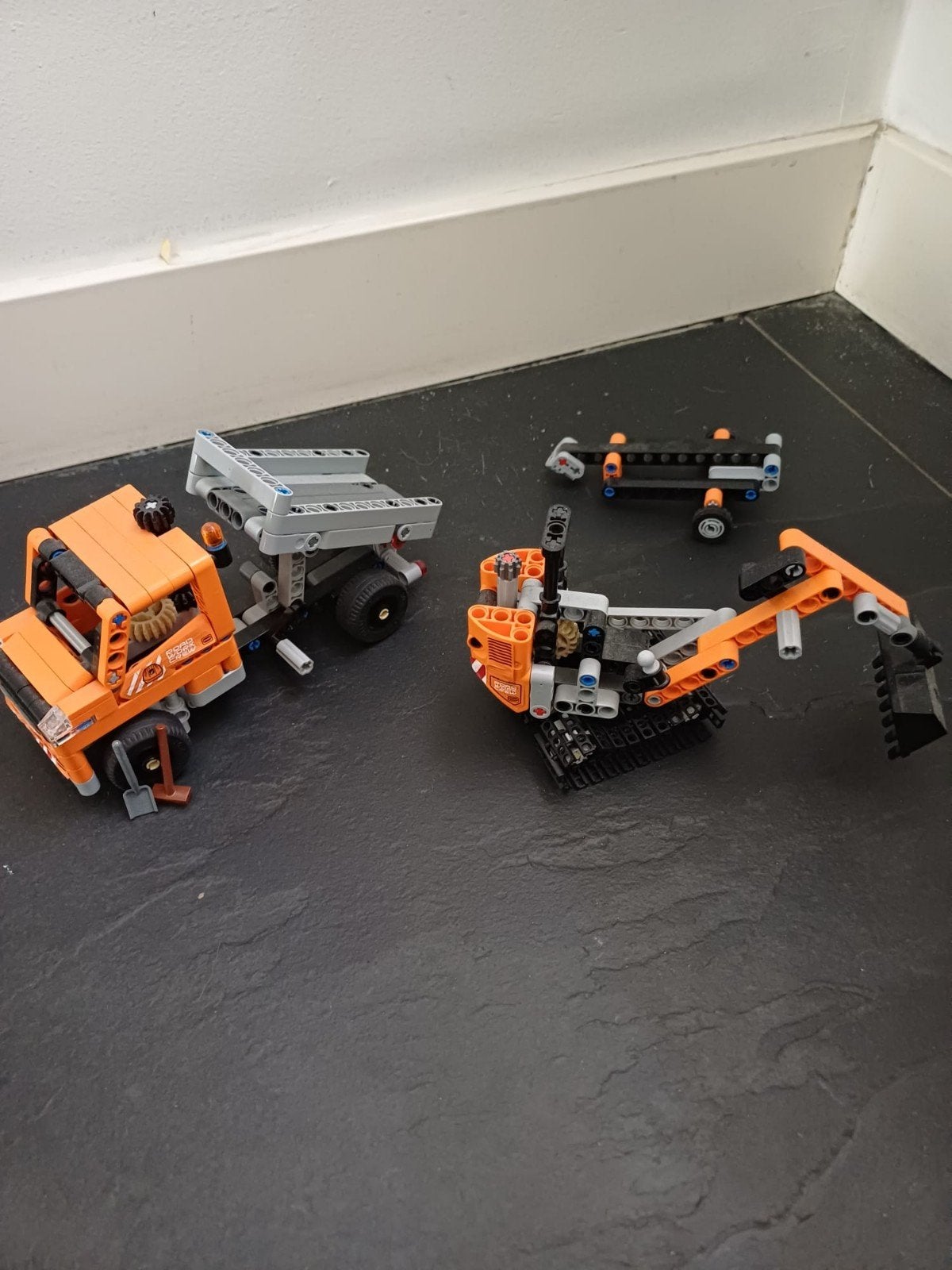 LEGO Technic 42060 Wegenbouwers set, Ophalen of Verzenden, Zo goed als nieuw, Overige merken