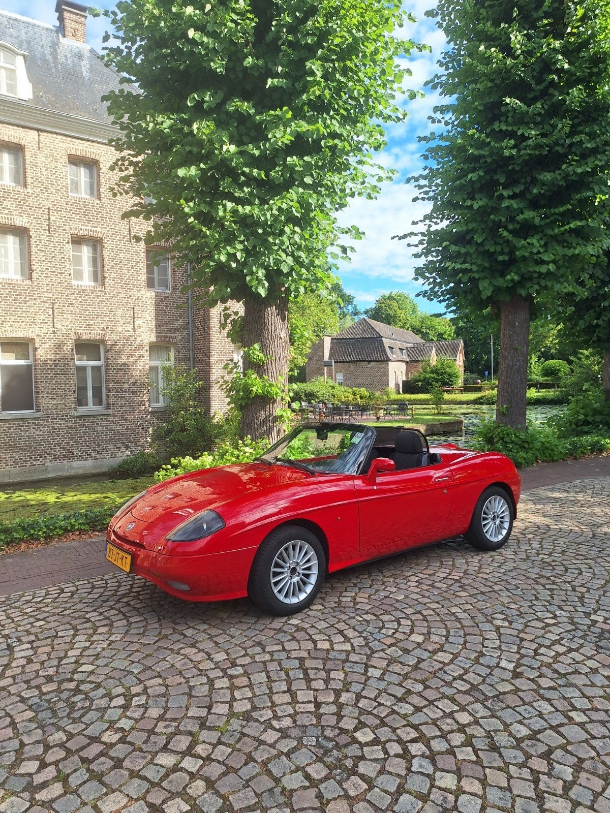 Fiat Barchetta 1.8 16V 2002 Rood cabrio, Auto's, Fiat, Voorwielaandrijving, 40 €/maand, Zwart, 4 cilinders