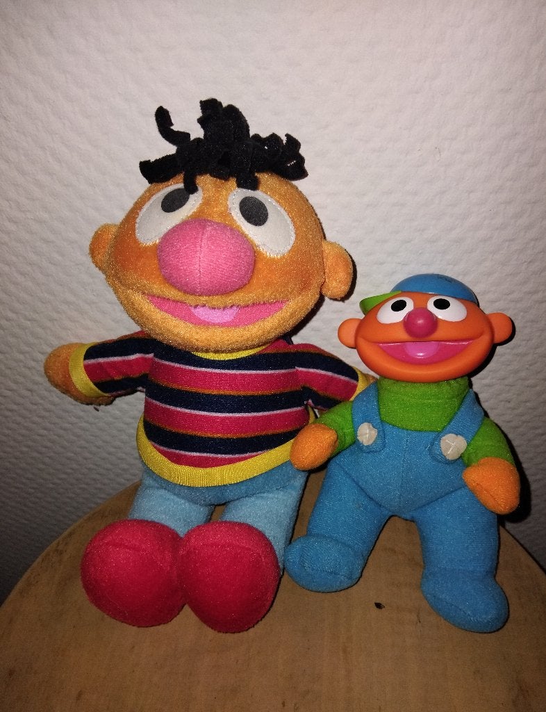 Ernie & Ernie, Ophalen of Verzenden, Zo goed als nieuw, Overige typen