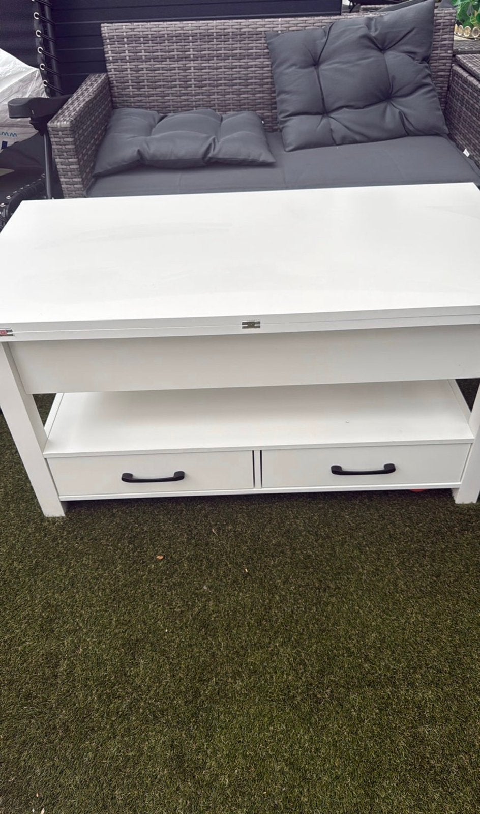 Salontafel wit met opbergruimte, Ophalen