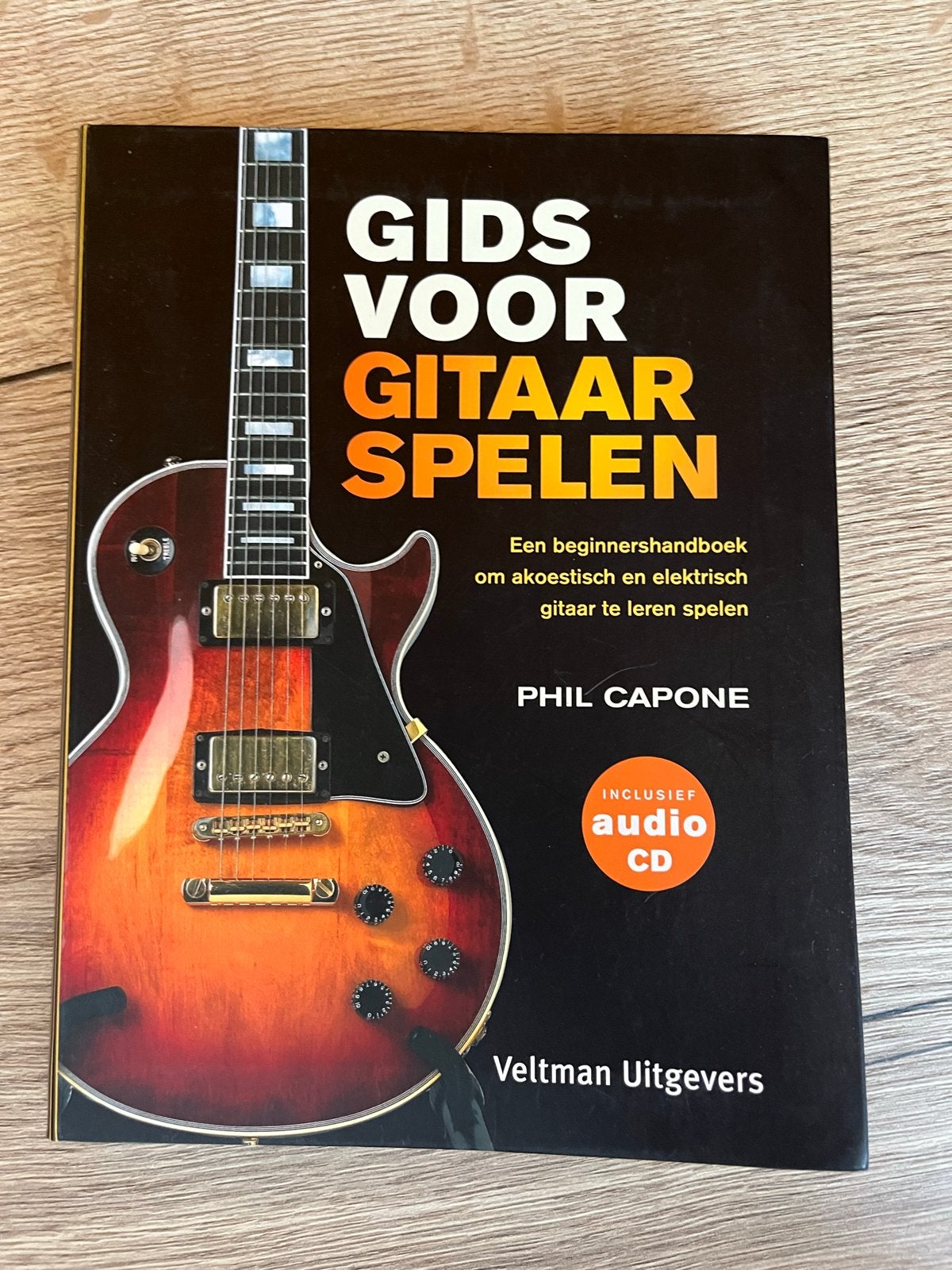 Gids voor Gitaar Spelen - Phil Capone (incl. audio CD), Ophalen of Verzenden, Zo goed als nieuw, Instrument