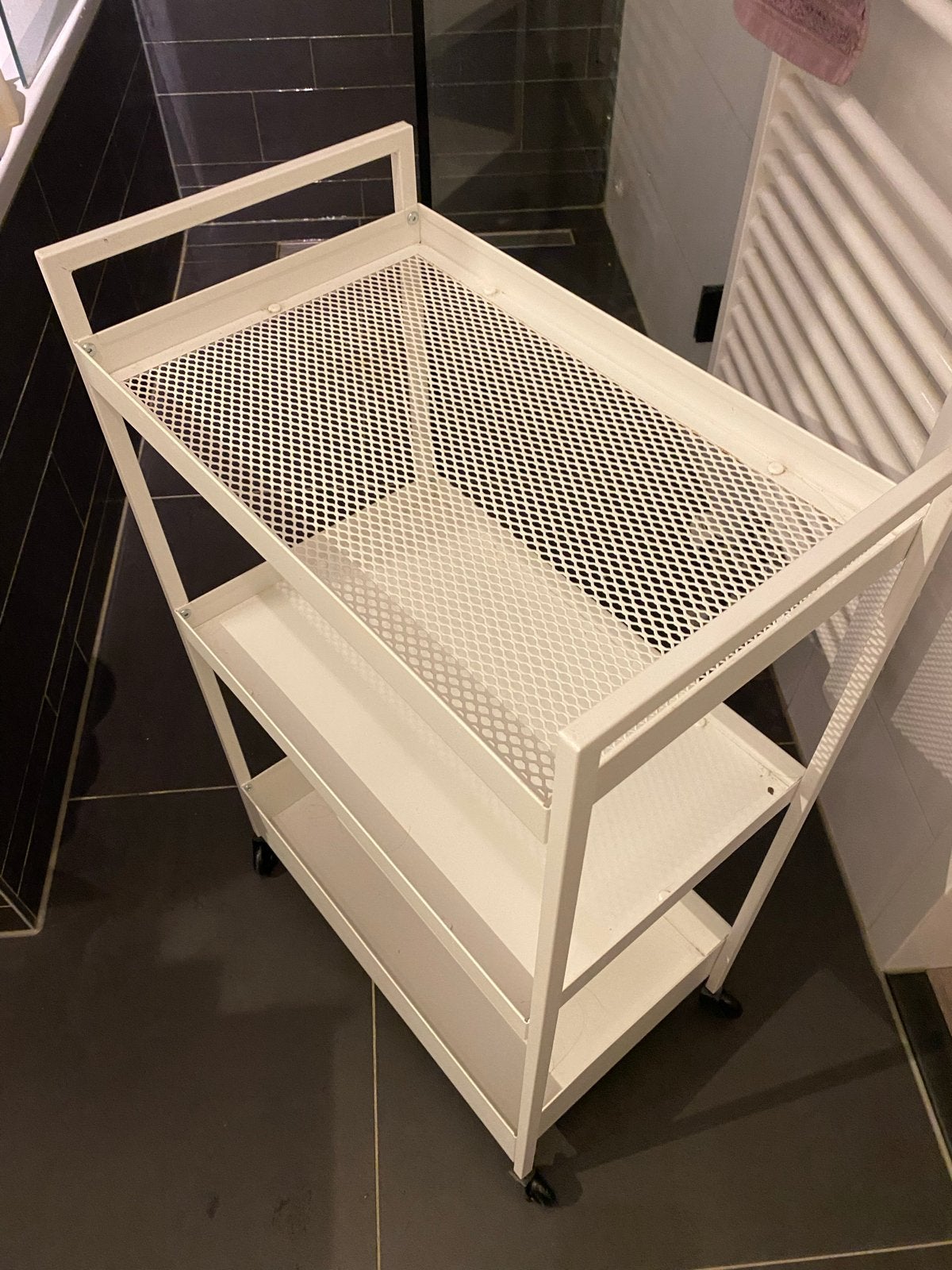 Witte metalen trolley met 3 etages en wielen, Ophalen, Zo goed als nieuw, Wit, Metaal