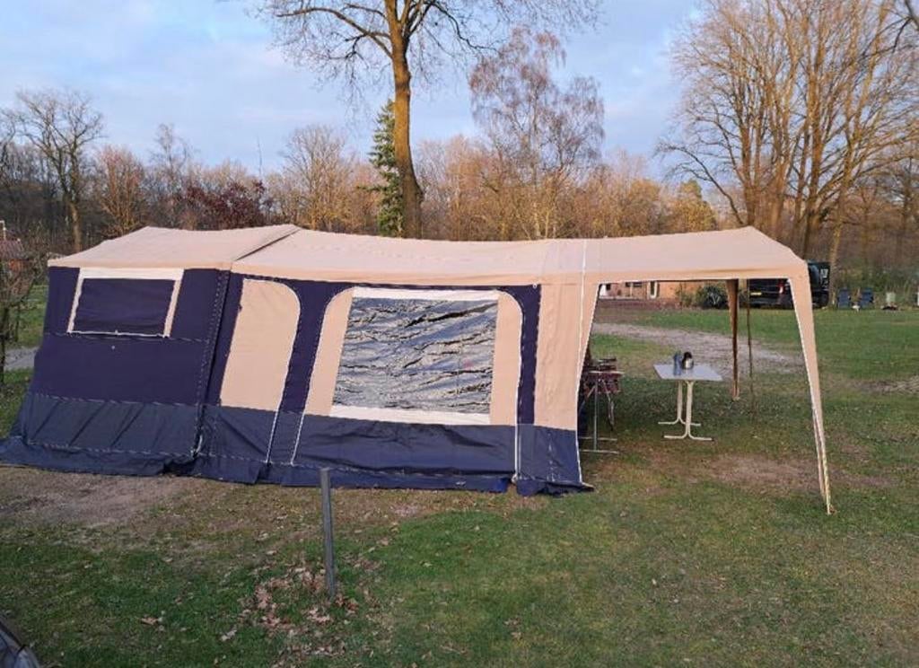 Tent met luifel!, Ophalen