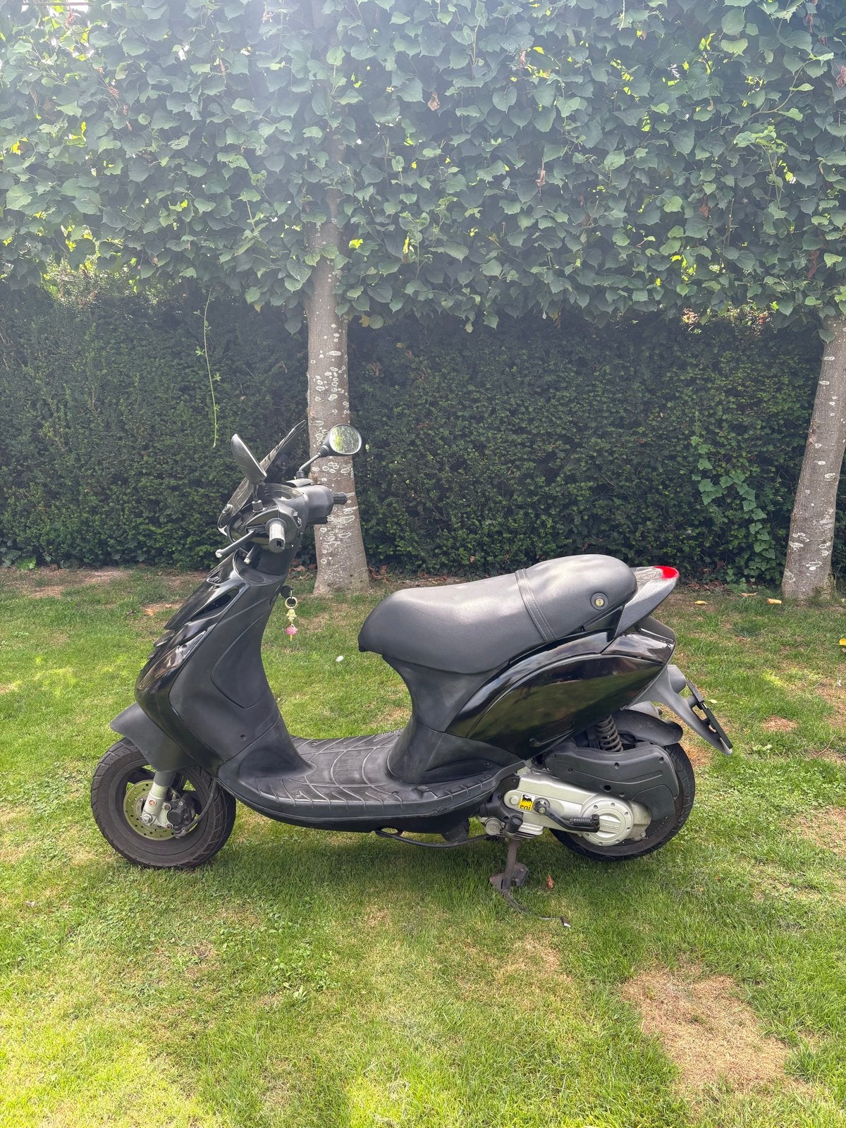 Piaggio Zip Scooter - Zwart, Goed Onderhouden, Ophalen, Gebruikt