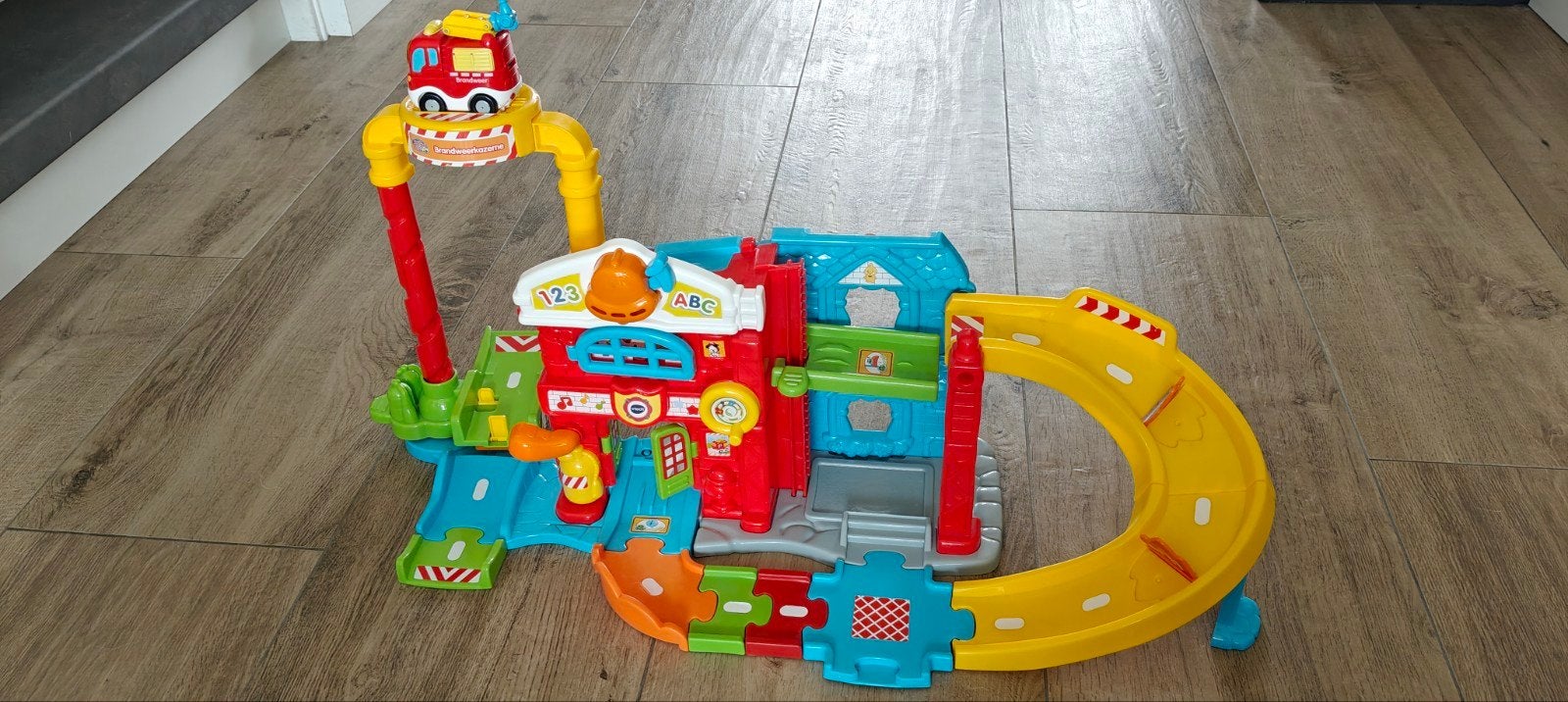 VTech Toet Toet Auto Brandweerkazerne, Ophalen, Gebruikt, 2 tot 4 jaar
