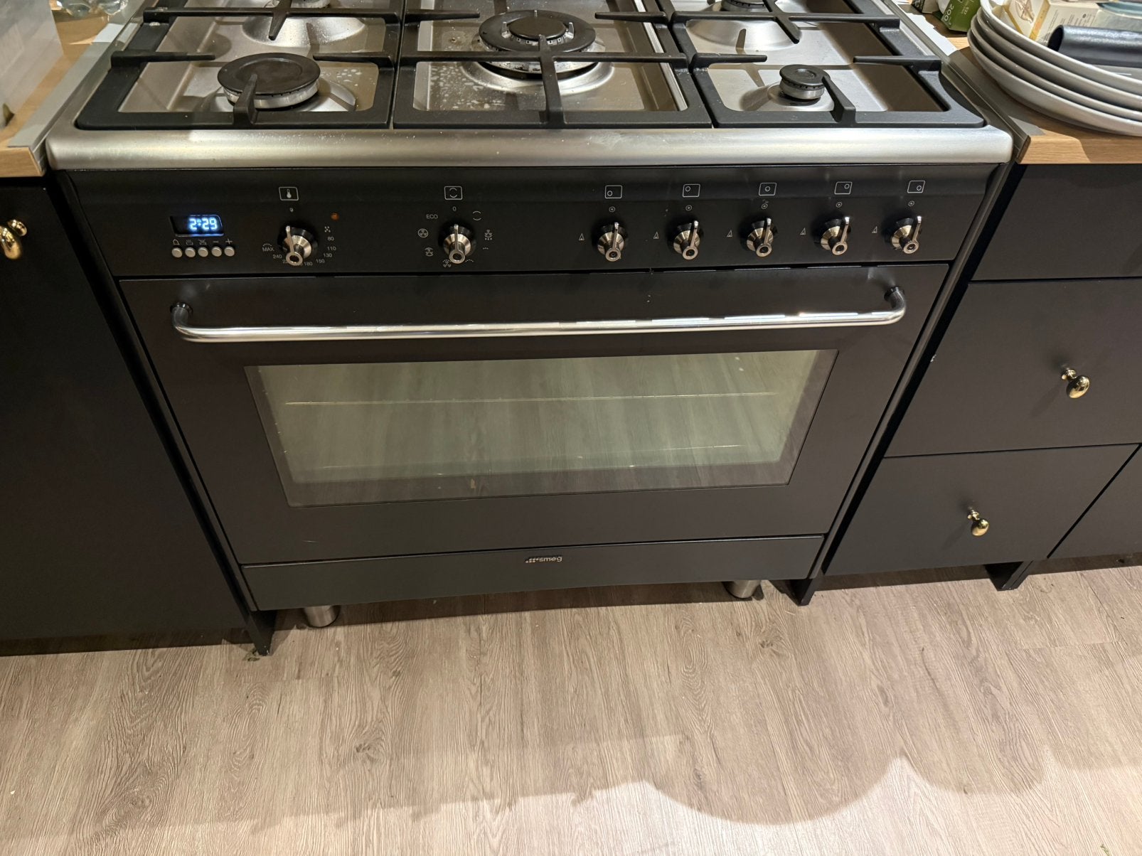 Smeg 5 pitsfornuis, Ophalen, 60 cm of meer, Grill, Zo goed als nieuw