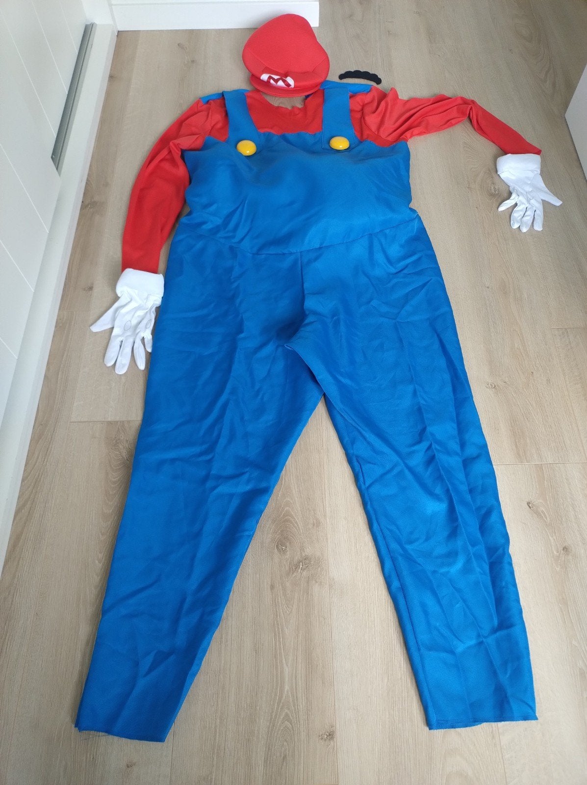 Mario pak compleet met accessoires - Maat L-XL, Ophalen of Verzenden