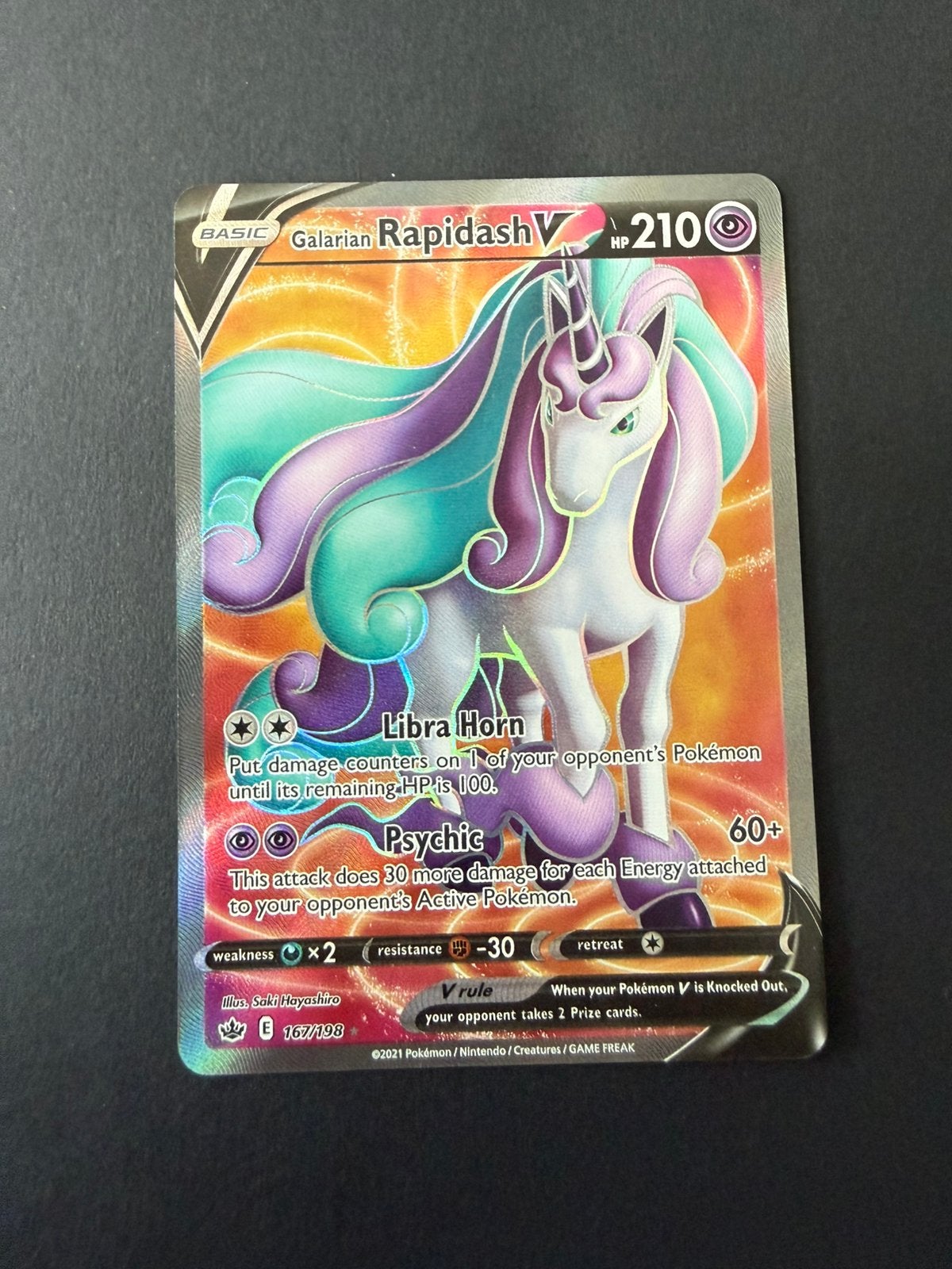 Chilling Reign 167/198 Galarian Rapidash V, Hobby en Vrije tijd, Verzamelkaartspellen | Pokémon, Ophalen of Verzenden, Nieuw, Losse kaart