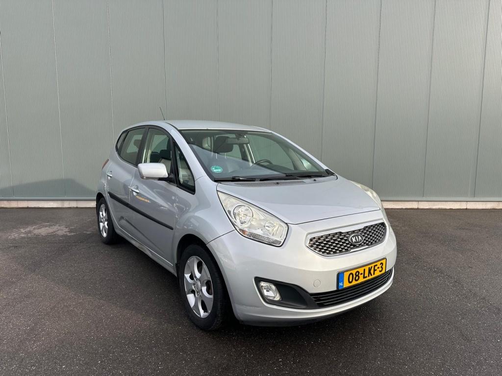 Kia Venga 1.6 CVVT X-ecutive TREKHAAK | ONDERHOUDSBOEKJE | N, Voorwielaandrijving, Euro 5, 125 pk, 1591 cc
