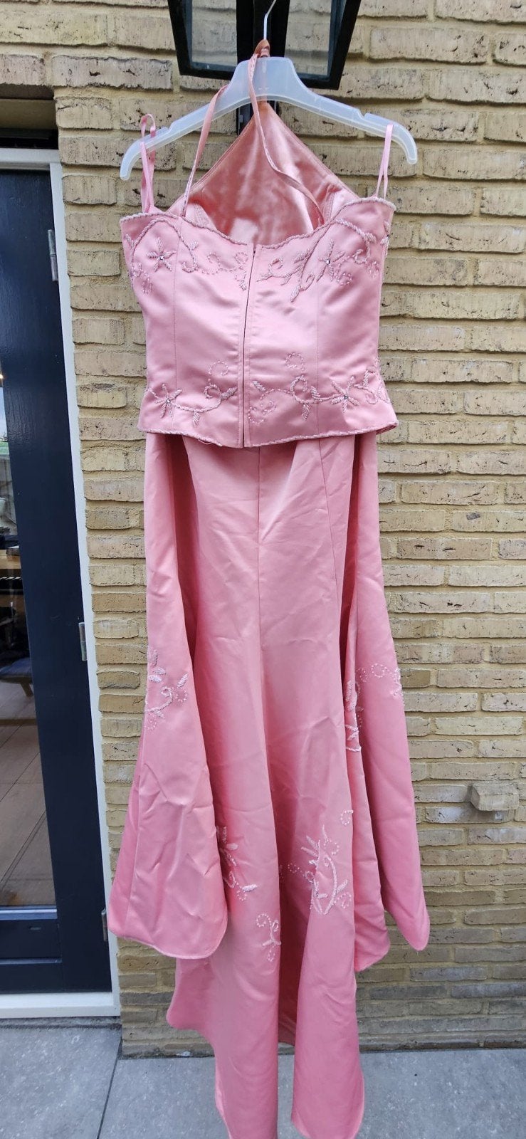 Roze Galajurk met Borduurwerk - Maat 36 (S), Galajurk, Ophalen of Verzenden, Zo goed als nieuw, Roze