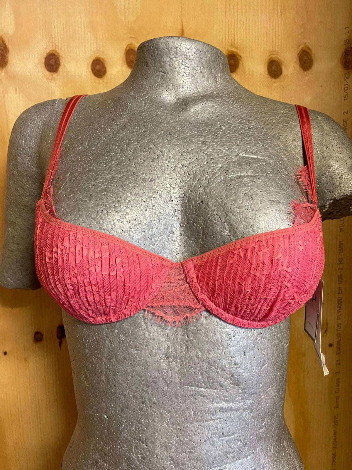 Passionata push up bh 70a model 7712ri, Verzenden, Roze, BH