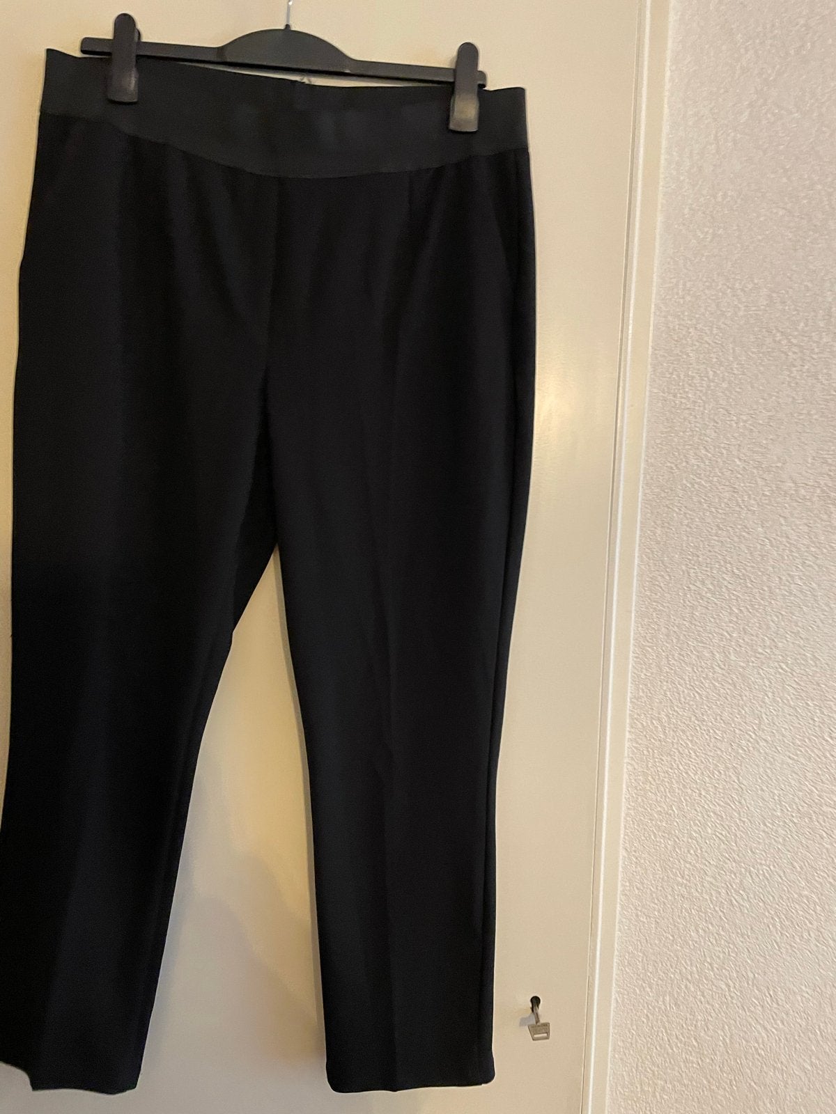 Nieuwe zwarte damesbroek LCW Modest maat 46, Ophalen of Verzenden, Nieuw, Maat 46/48 (XL) of groter, Zwart