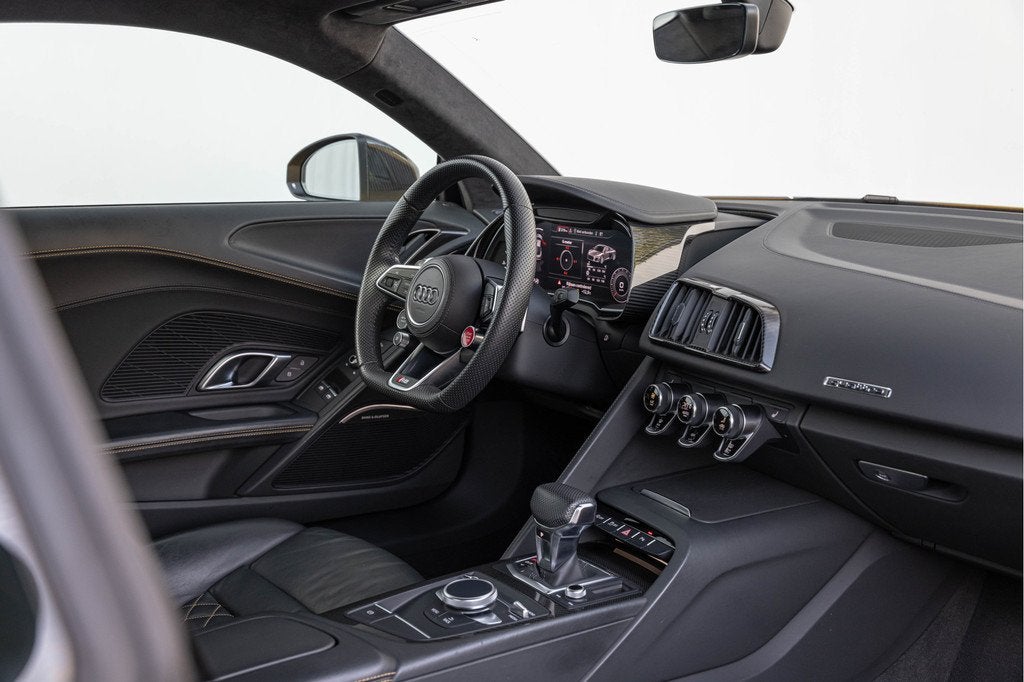 Audi R8 5.2 Performance 620pk Quattro Carbon Quiksilver Voss, Auto's, Audi, Automaat, Gebruikt, Euro 6, 5204 cc