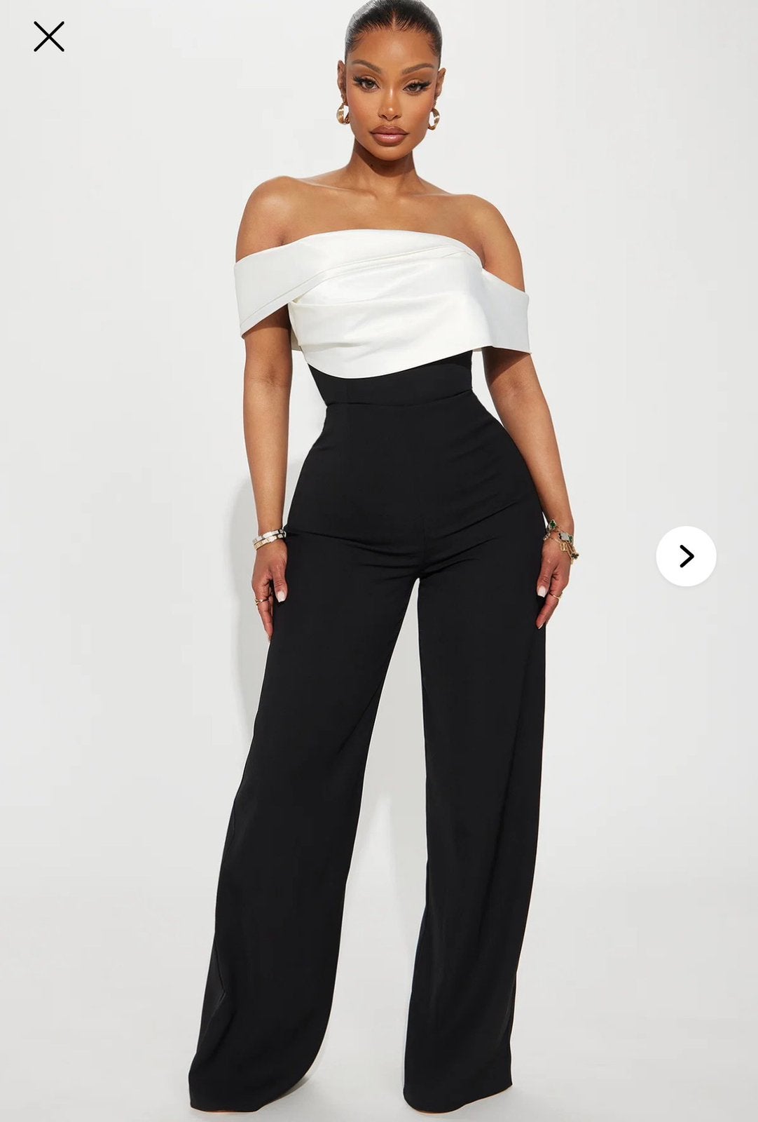Fashionnova jumpsuit maat M, Verzenden, Zo goed als nieuw