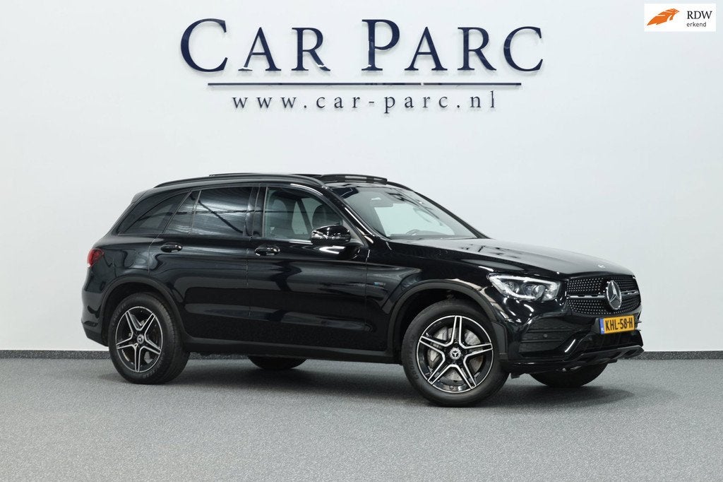 Mercedes-Benz GLC-klasse 300e 4MATIC AMG-Line Plugin-in FACE, Automaat, Euro 6, 4 cilinders, 2000 kg