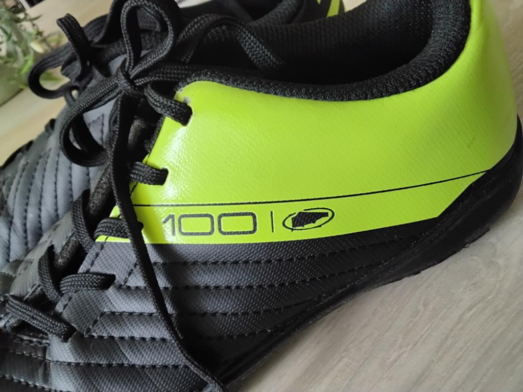 Sport/ voetbal schoenen 35, Ophalen of Verzenden, Nieuw, Schoenen