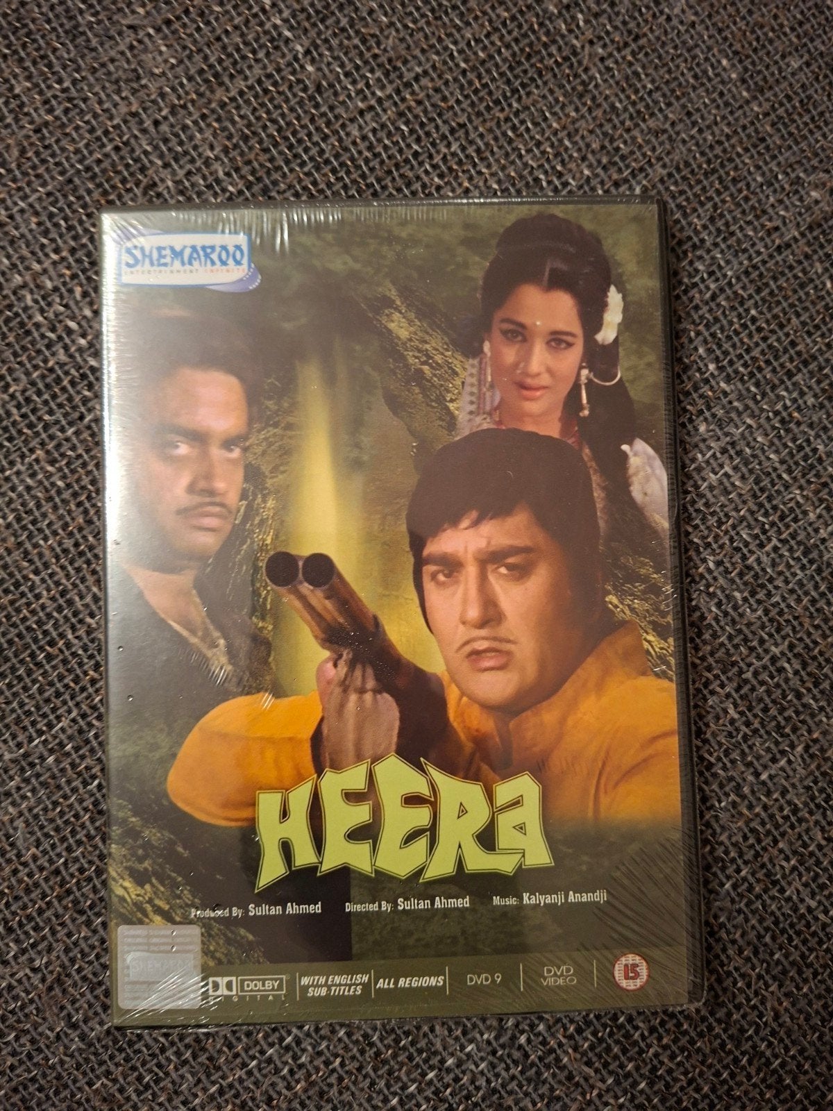 Heera DVD - Bollywood film met Engelse ondertiteling, Vanaf 16 jaar, Ophalen of Verzenden, Nieuw in verpakking, Engels