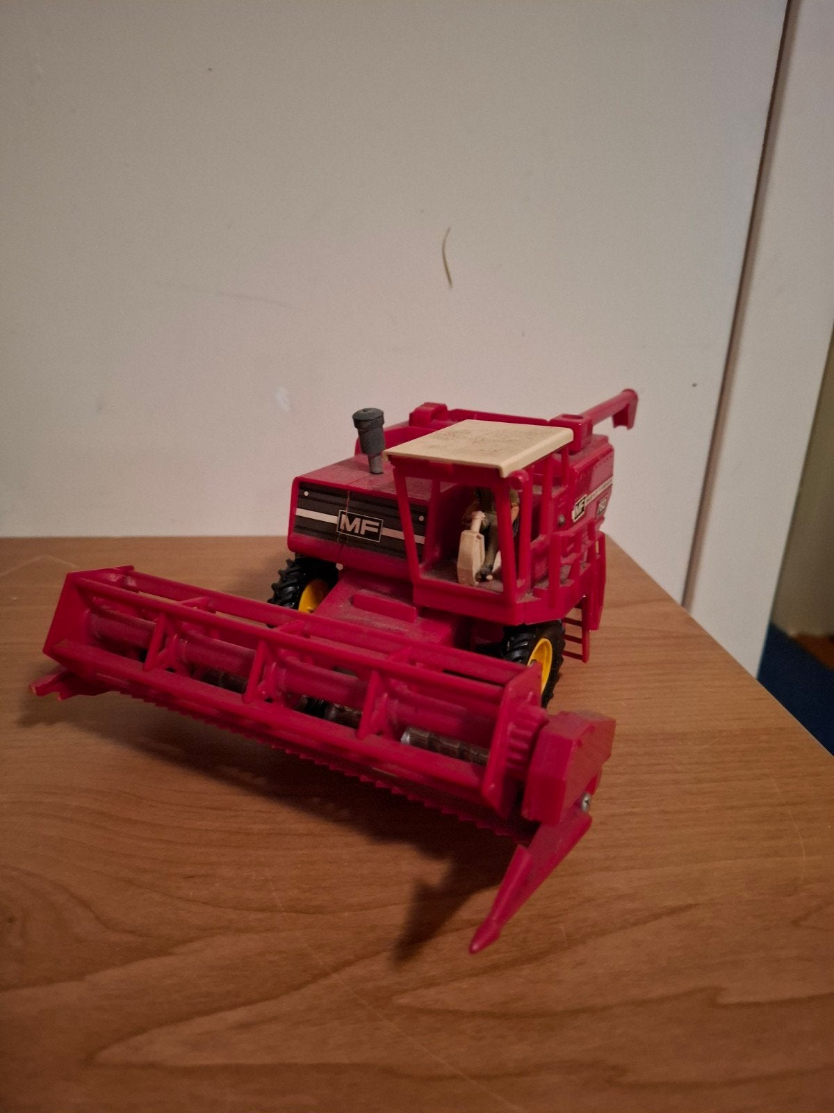 Britains MF maaidorser, Ophalen of Verzenden, Gebruikt, Tractor of Landbouw, Britains