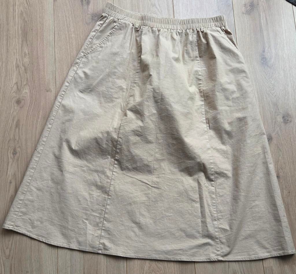Mooie rok van purdy maat 42, Kleding | Dames, Ophalen of Verzenden, Zo goed als nieuw, Maat 42/44 (L), Onder de knie