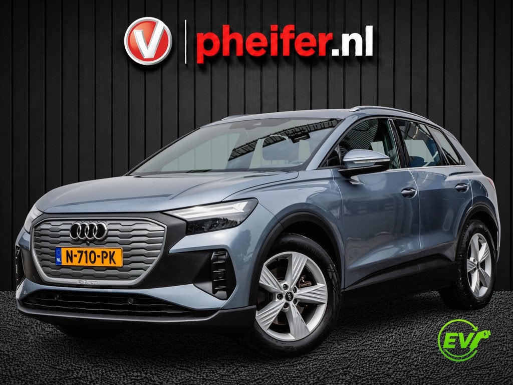 Audi Q4 e-tron 35 Launch edition 55 kWh SOH 91% Trekhaak/ Ca, Auto's, Audi, Gebruikt, Blauw, Automatische klimaatregeling, Origineel Nederlands