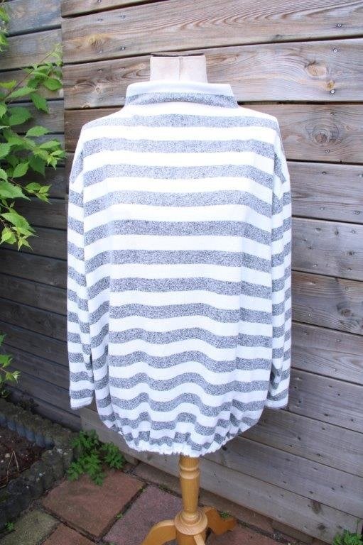 Trui grijs/ creme Ulla Popken mt 54/56 Vaste prijs, Trui of Vest, Ulla Popken, Ophalen of Verzenden, Zo goed als nieuw