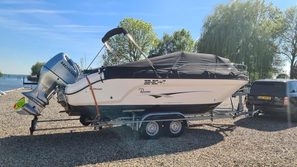 Ranieri Voyager 23s Honda 250pk console boot, Watersport en Boten, 6 meter of meer, Zo goed als nieuw, Ophalen, 70 pk of meer