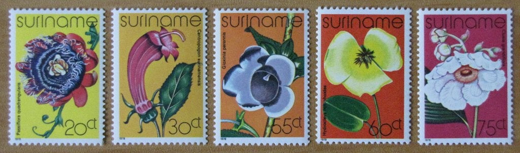 Rep-Suriname 108-112 serie orchideeën., Postzegels en Munten, Verzenden, Postfris