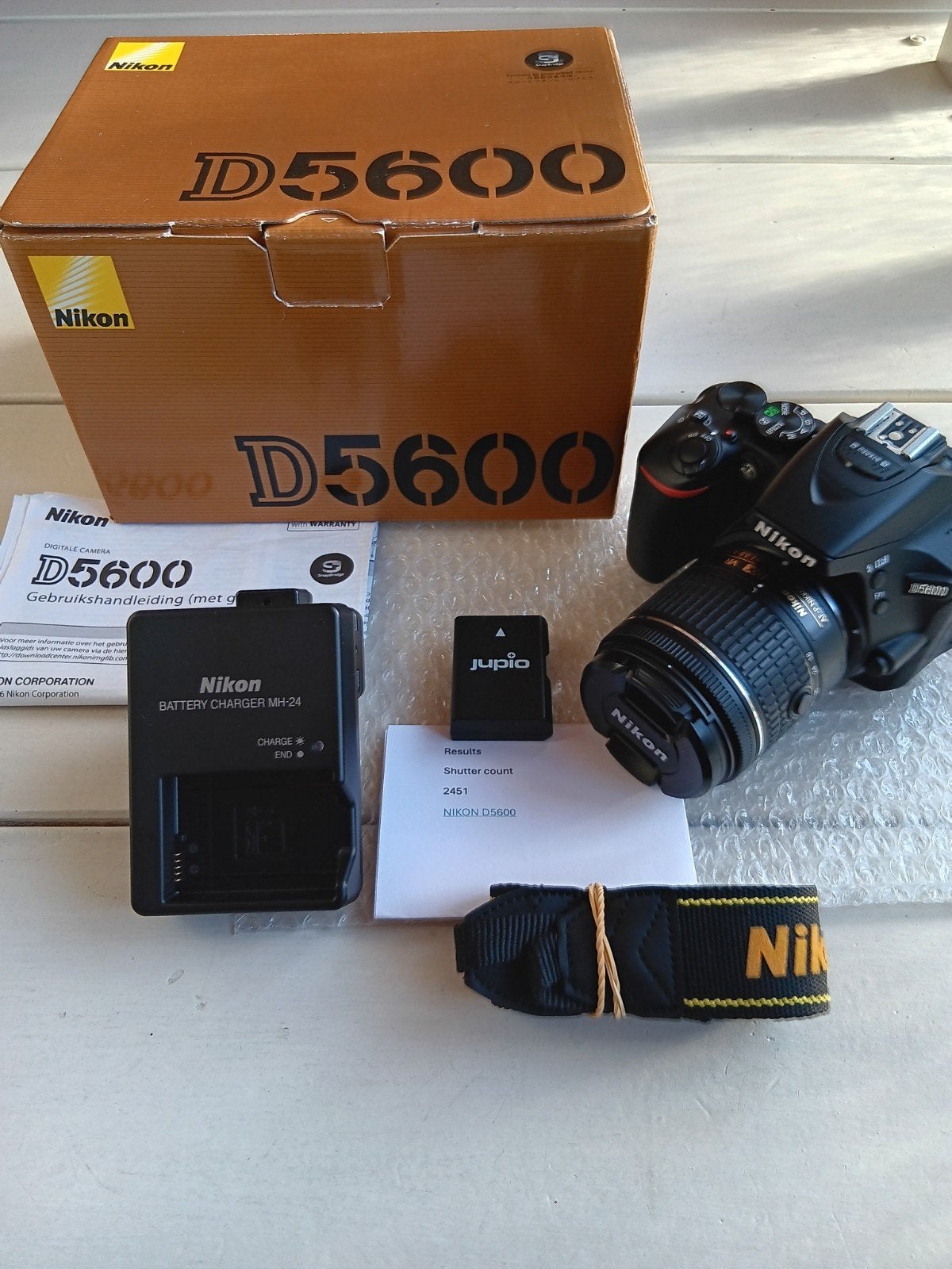 Nikon D5600 +D3500 + D3400 +  18-400 + 18-270+70-300 +18-200, Nikon, Ophalen of Verzenden, Zo goed als nieuw, Nikon