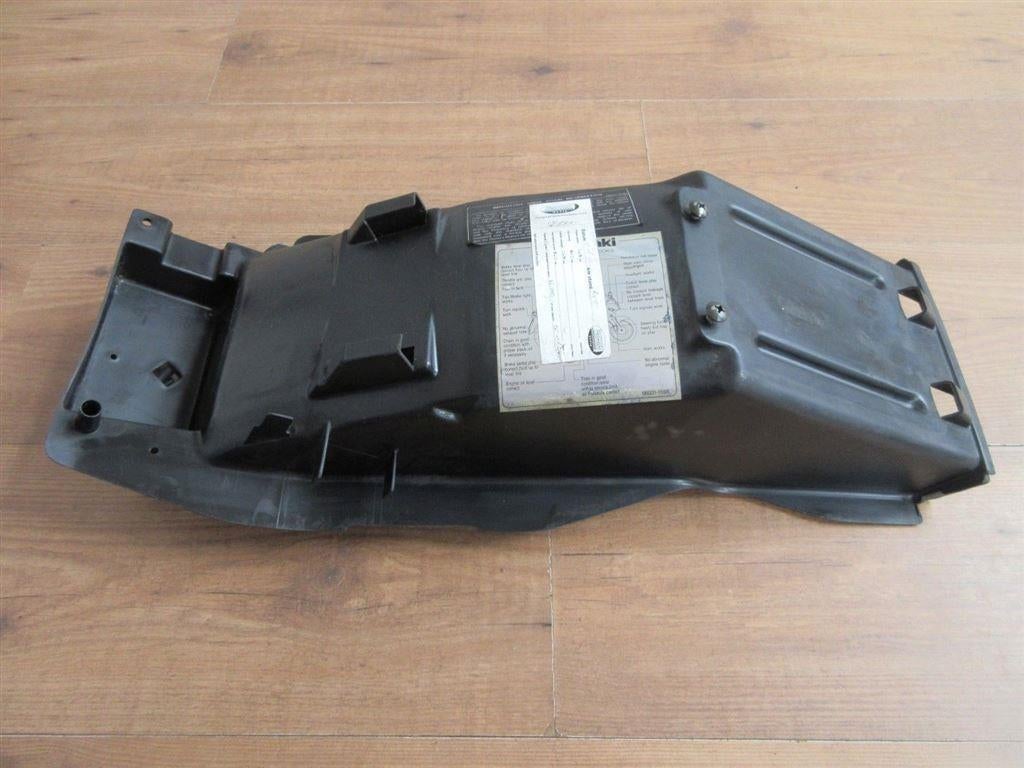 Kawasaki GPX600R spatbord binnen GPX 600 R achter spat bord, Ophalen of Verzenden, Gebruikt
