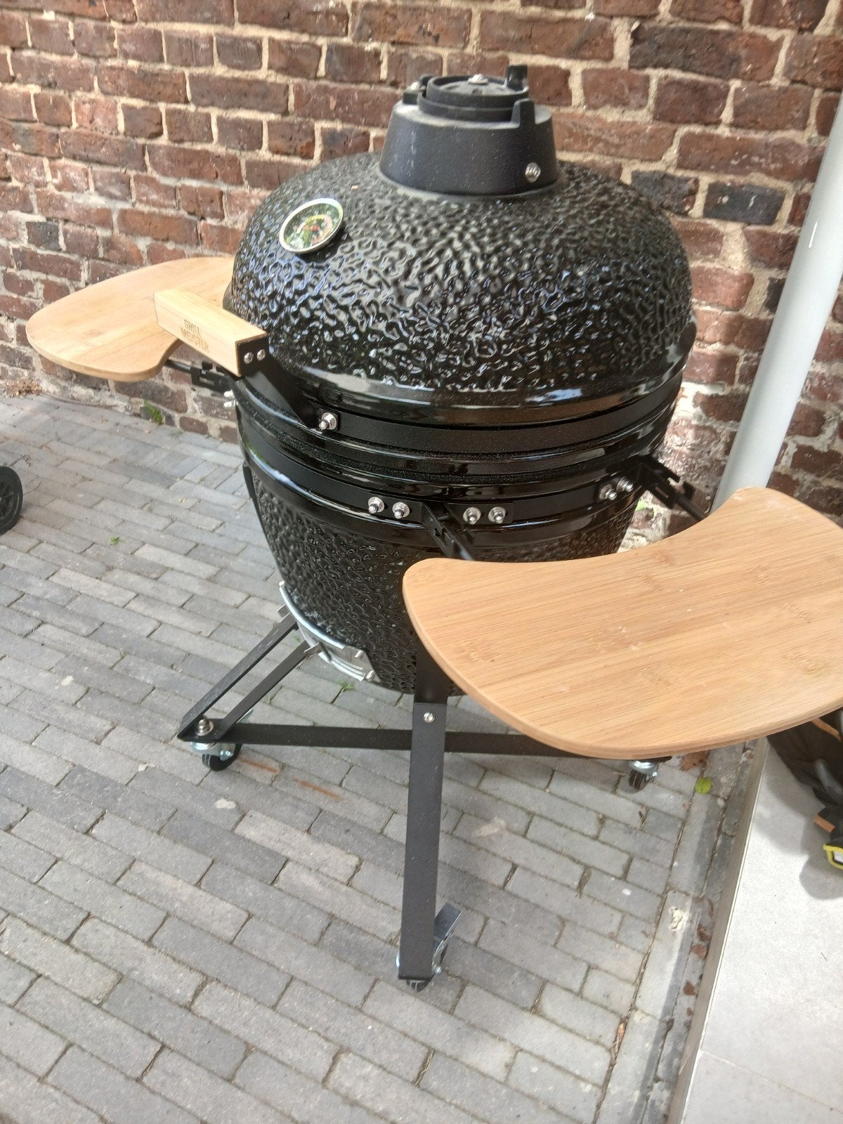 Kamado 40cm BBQ - Slechts twee keer gebruikt, Ophalen, Zo goed als nieuw, Kamado 40cm