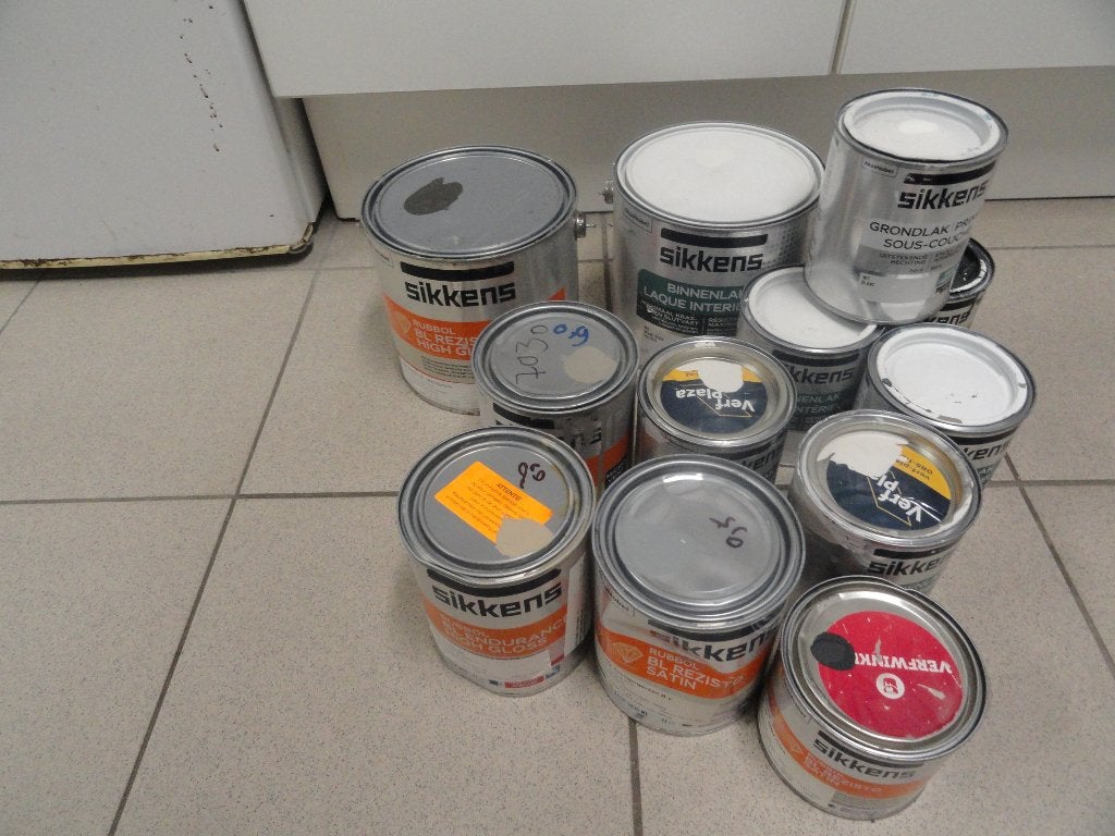 PARTIJ SIKKENS WATERGEDRAGENLAK EN PRIMER WIT DIV KLEUREN, Wit, Nieuw, Ophalen of Verzenden, Lak