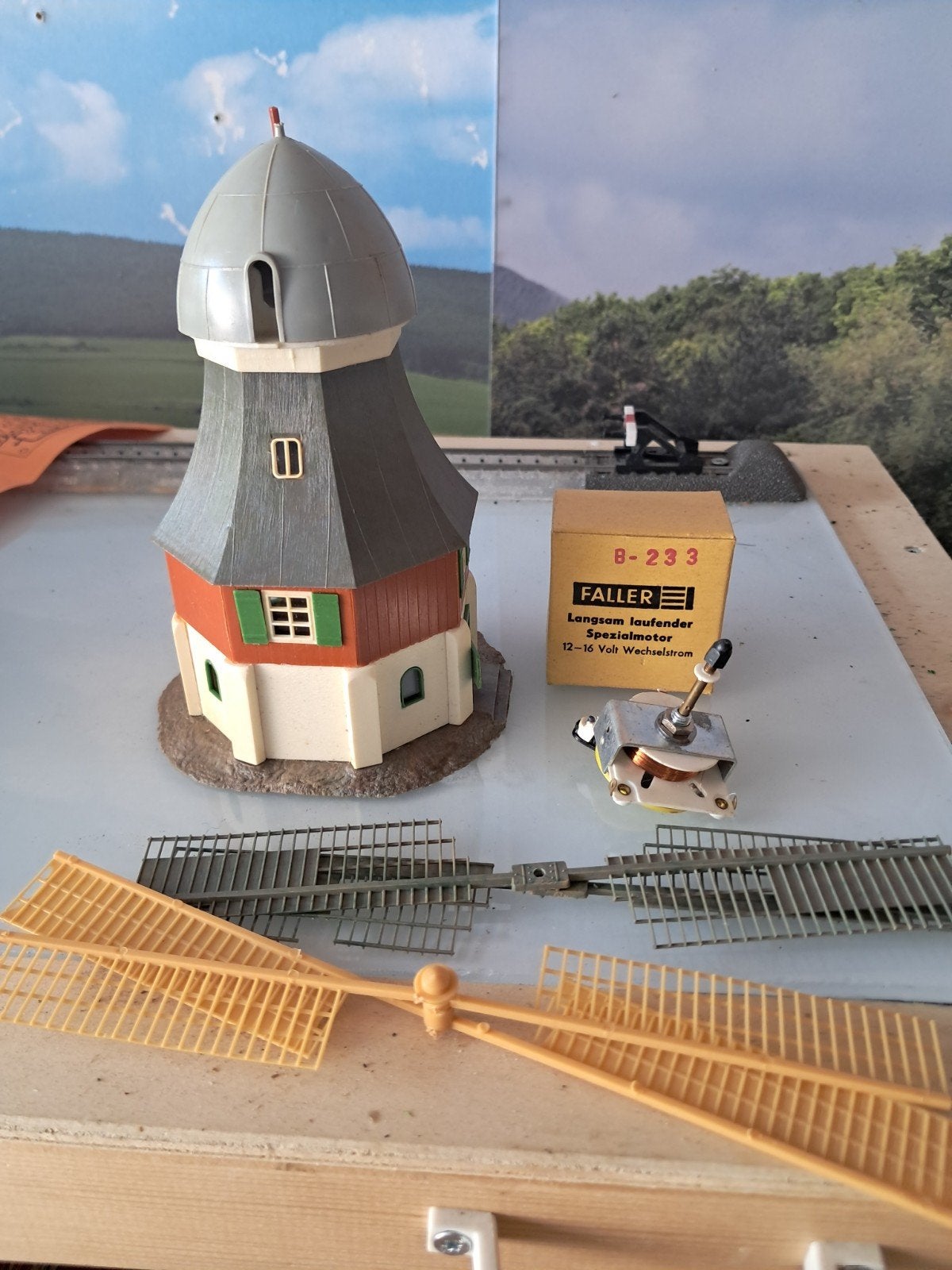 FALLER B 233 MOLEN, Hobby en Vrije tijd, Modeltreinen | H0, Ophalen of Verzenden, Gelijkstroom of Wisselstroom, Brug, Tunnel of Gebouw