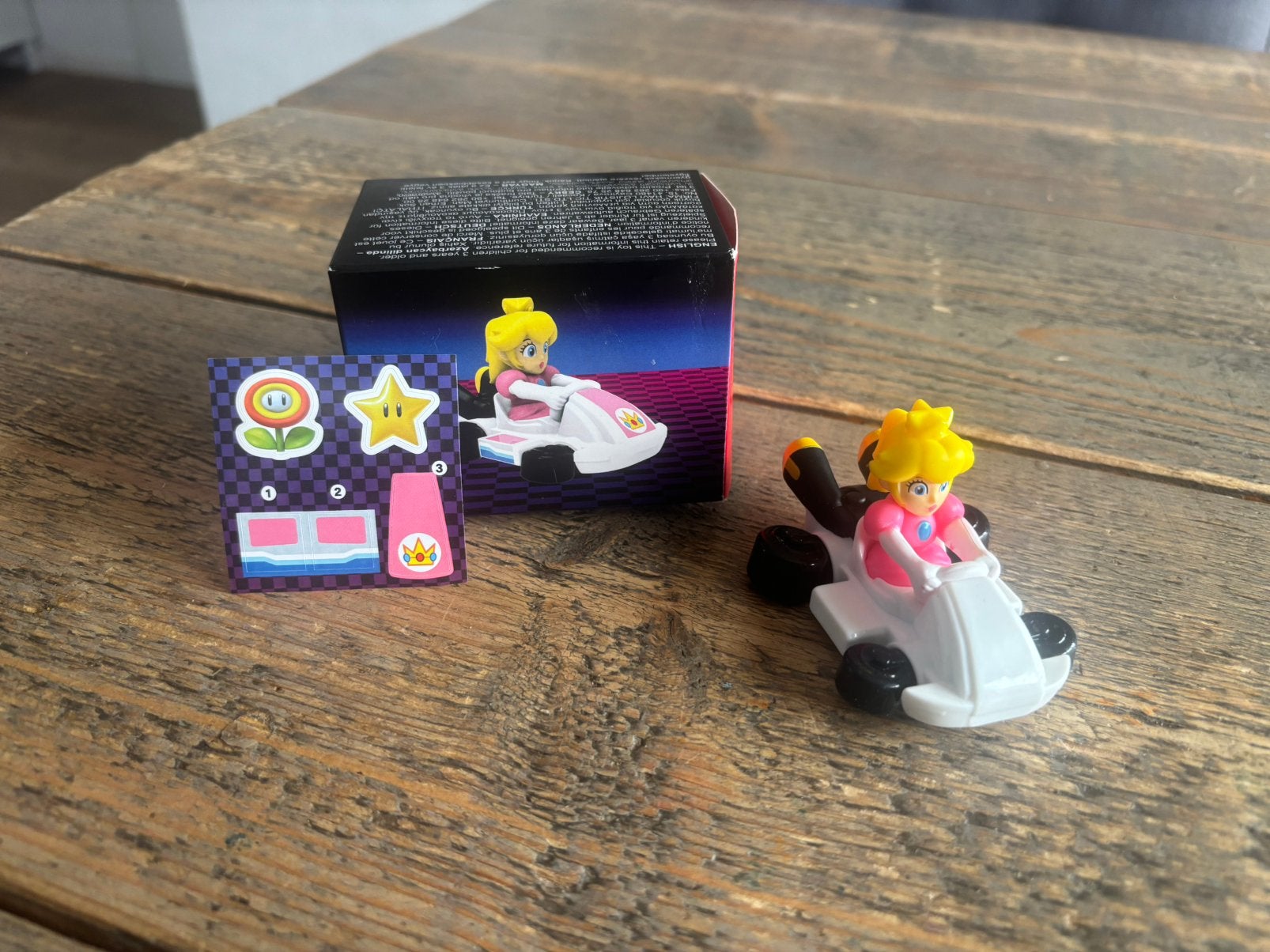 New: Mac Donald’s Happy meal toy 2024! Princess super Mario, Ophalen of Verzenden, Nieuw