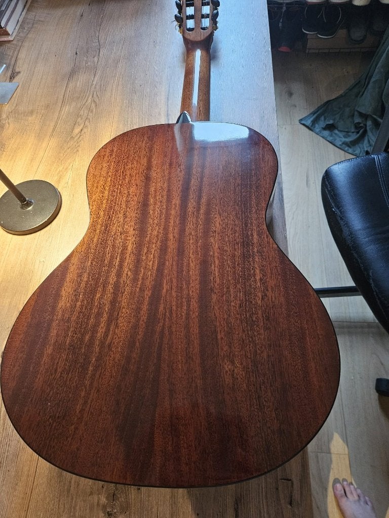Zo goed als nieuwe Juan Salvador klassieke gitaar te koop, Muziek en Instrumenten, Snaarinstrumenten | Gitaren | Akoestisch, Ophalen