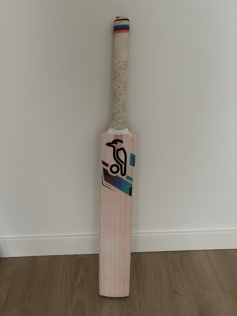 Cricket bat - indoor/tape ball, Sport en Fitness, Verzenden, Zo goed als nieuw, Knuppel