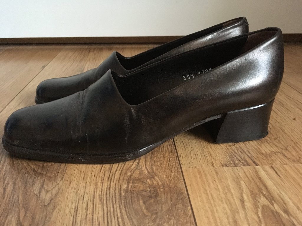 Contessa damesschoen - donkerbruin- lage hak mt 38,5, Kleding | Dames, Ophalen of Verzenden, Zo goed als nieuw, Bruin