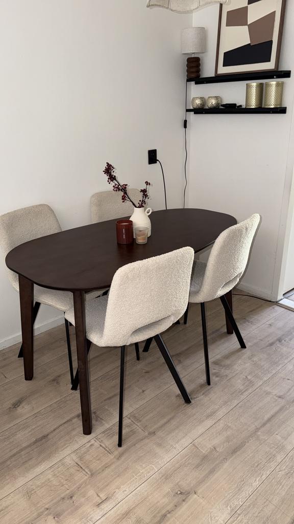 Eettafelstoelen, Ophalen of Verzenden, Zo goed als nieuw, 75 m² of meer, Laminaat