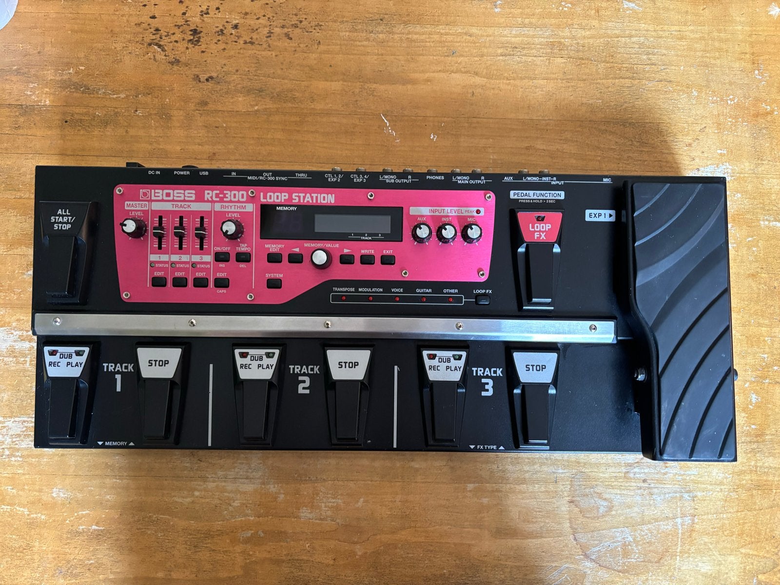 BOSS RC-300 Loop Station in zeer goede staat, Muziek en Instrumenten, Ophalen of Verzenden, Zo goed als nieuw, Multi-effect