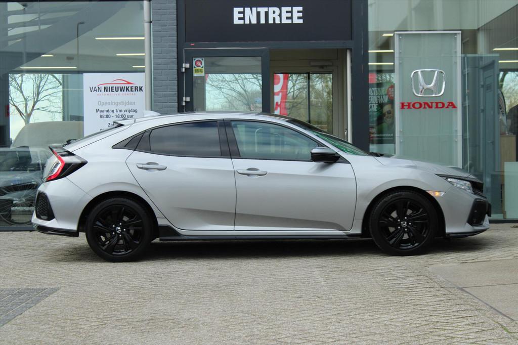 HONDA Civic 1.5 i-VTEC 182pk 5D Sport | Black Edition | Clim, Auto's, Honda, 12 maanden, Stof, 4 cilinders, Lichtsensor