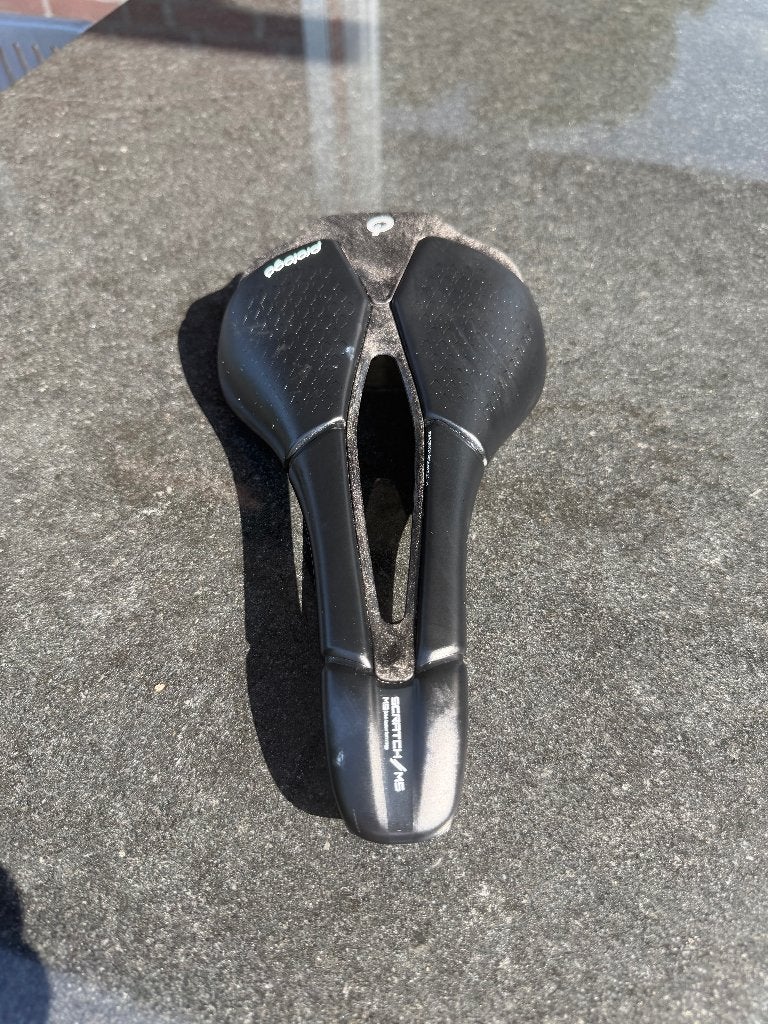 Prologo Scratch M5 PAS Nack Carbon Fietszadel, 140mm, Fietsen en Brommers, Overige merken, Ophalen of Verzenden, Zo goed als nieuw