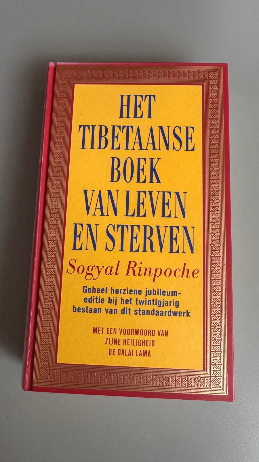Het Tibetaanse Boek van Leven en Sterven, Boeken, Verzenden, Zo goed als nieuw, Spiritualiteit algemeen, Achtergrond en Informatie