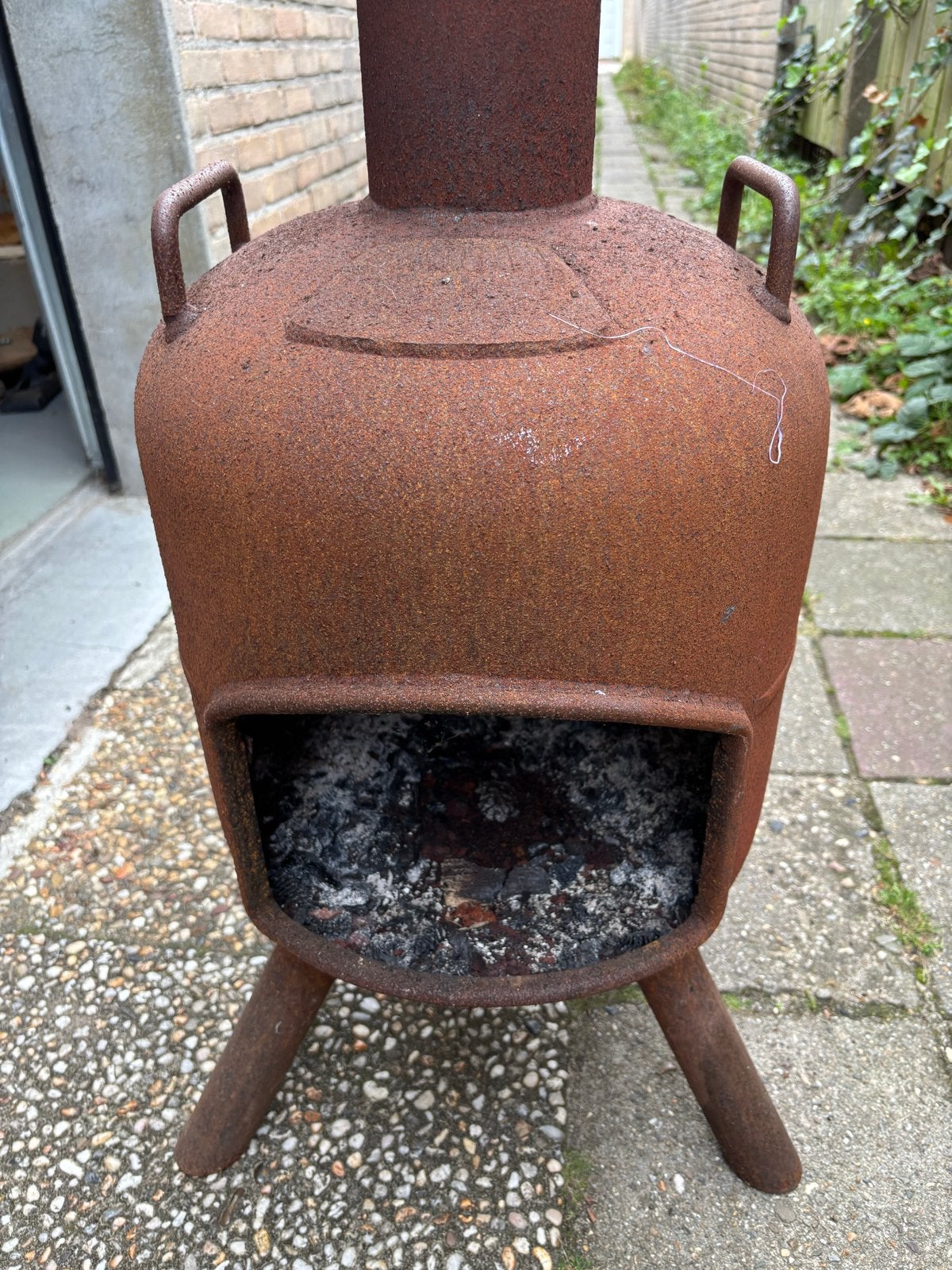 Robuuste gietijzeren vuurton / terrashaard, Tuin en Terras, Ophalen, Gebruikt, Vuurton