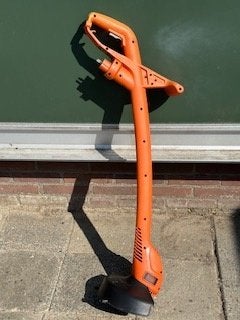 Black & Decker gras trimmer electrisch, Tuin en Terras, Gebruikt, Ophalen of Verzenden, Black & Decker, 10 tot 30 cm