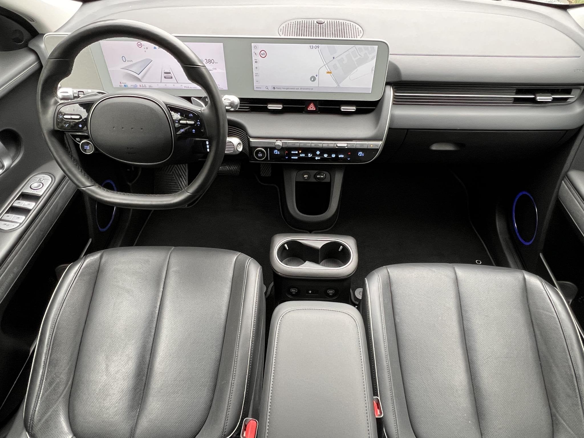 Hyundai IONIQ 5 Lounge 77.4 kWh / Dealer Onderhouden/ Accu S, Auto's, Hyundai, Achterwielaandrijving, Gebruikt, Lichtsensor, Leder