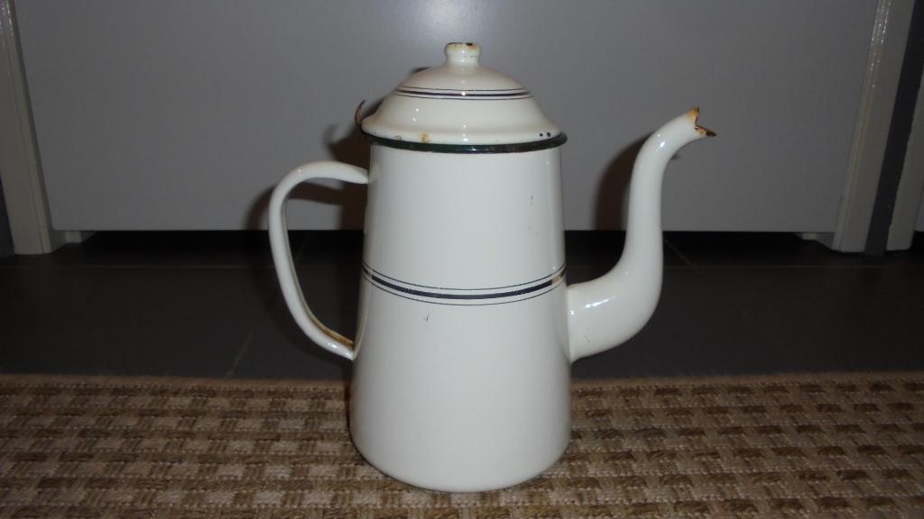 creme emaille koffiekan met bies H23cm, Antiek en Kunst, Ophalen of Verzenden