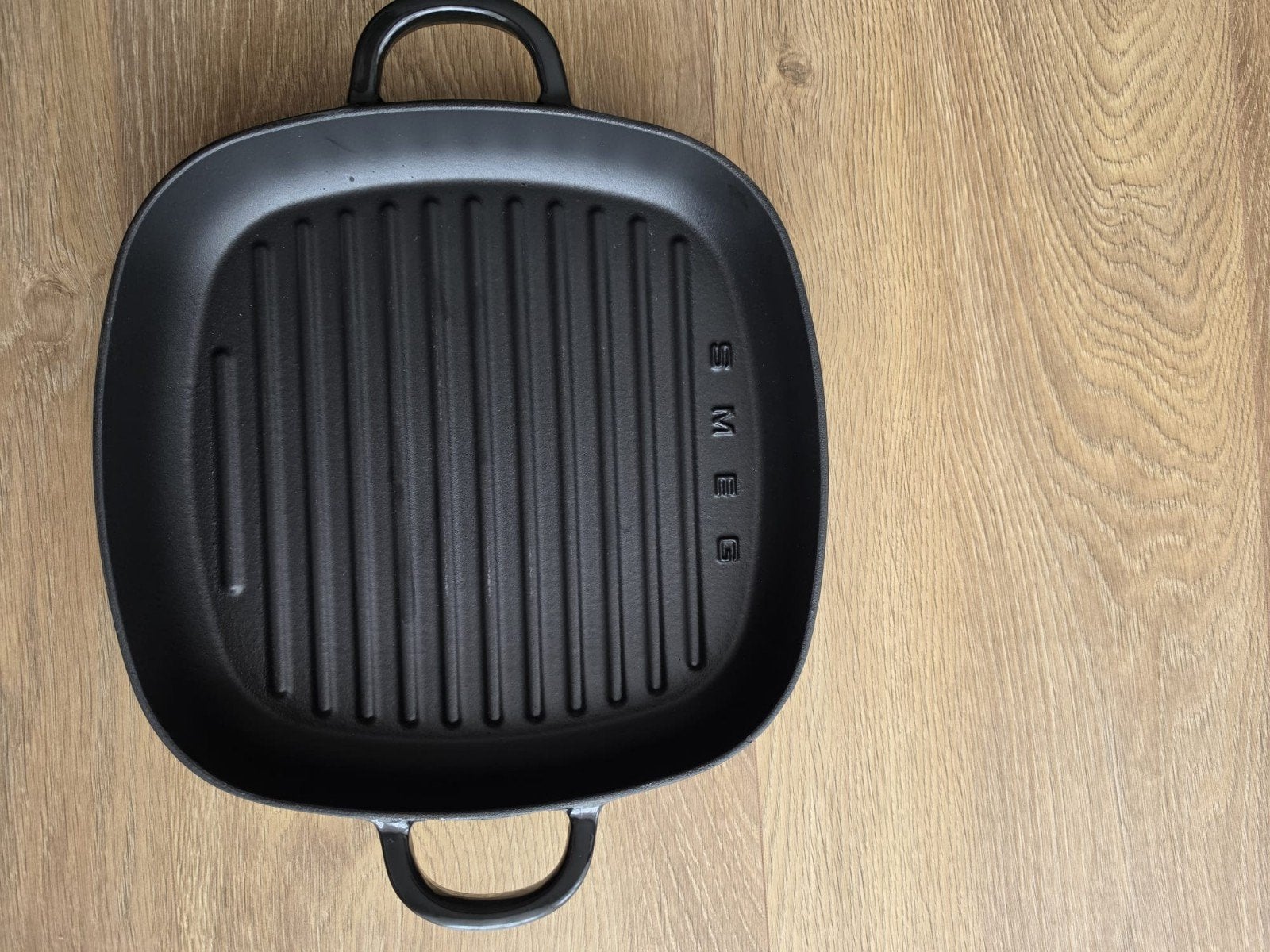 Nieuw SMEG grillpan 26 cm, Ophalen of Verzenden, Nieuw, Gietijzer